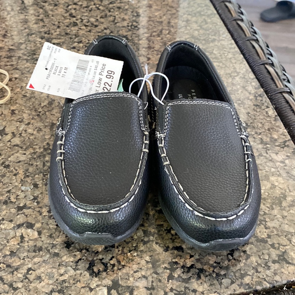 Perry Ellis shoes | toddler shoes. Black size 11